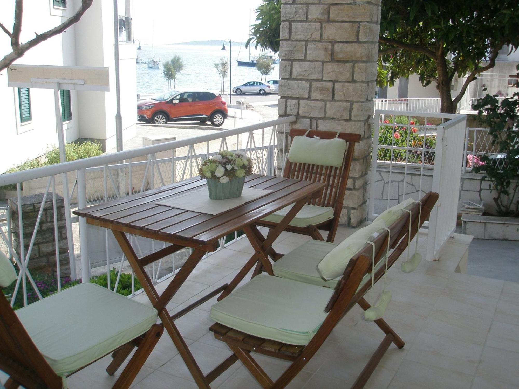Apartments Mateo - 60M From Sea พรีมอชเตน ภายนอก รูปภาพ